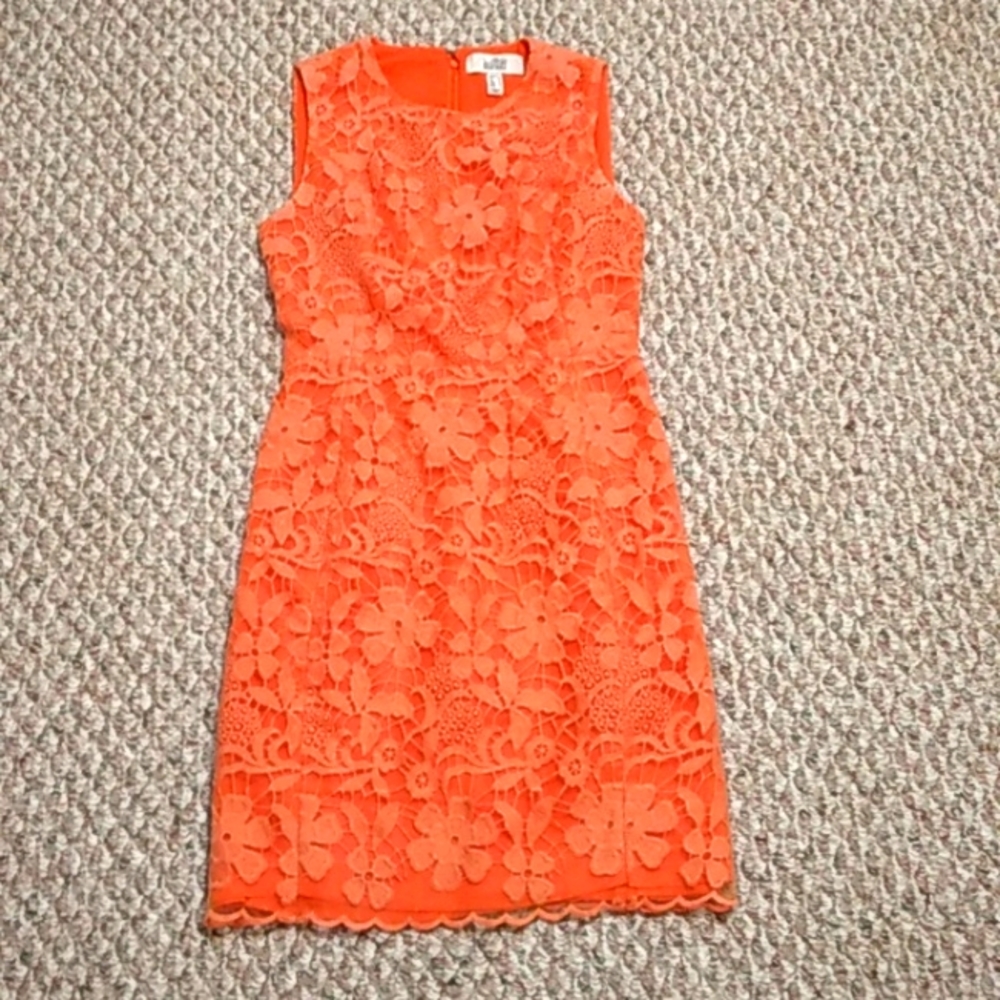 EUC Badgley Miscka fitted orange lace dress